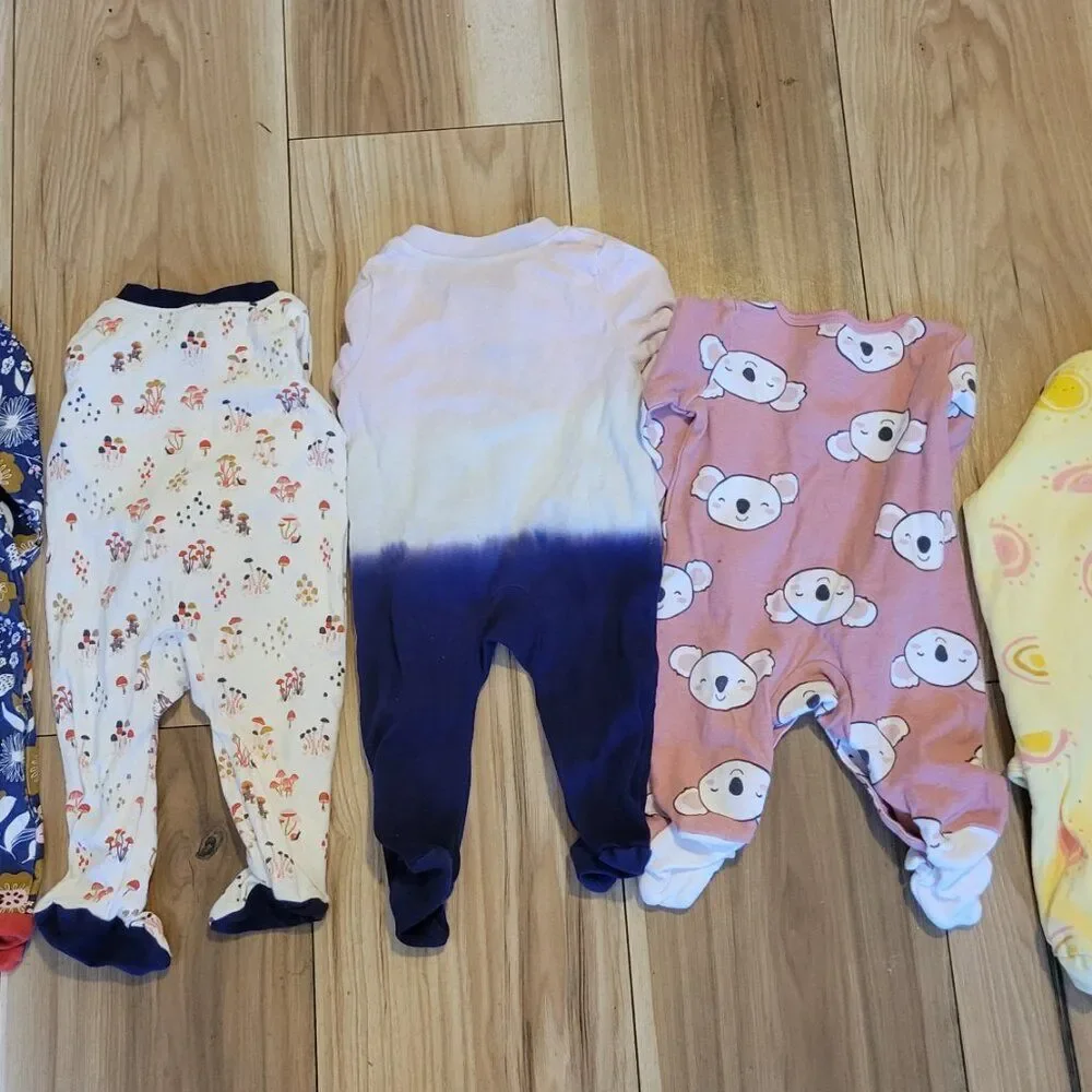 Newborn Baby Clothes Lot - Gender Neutral